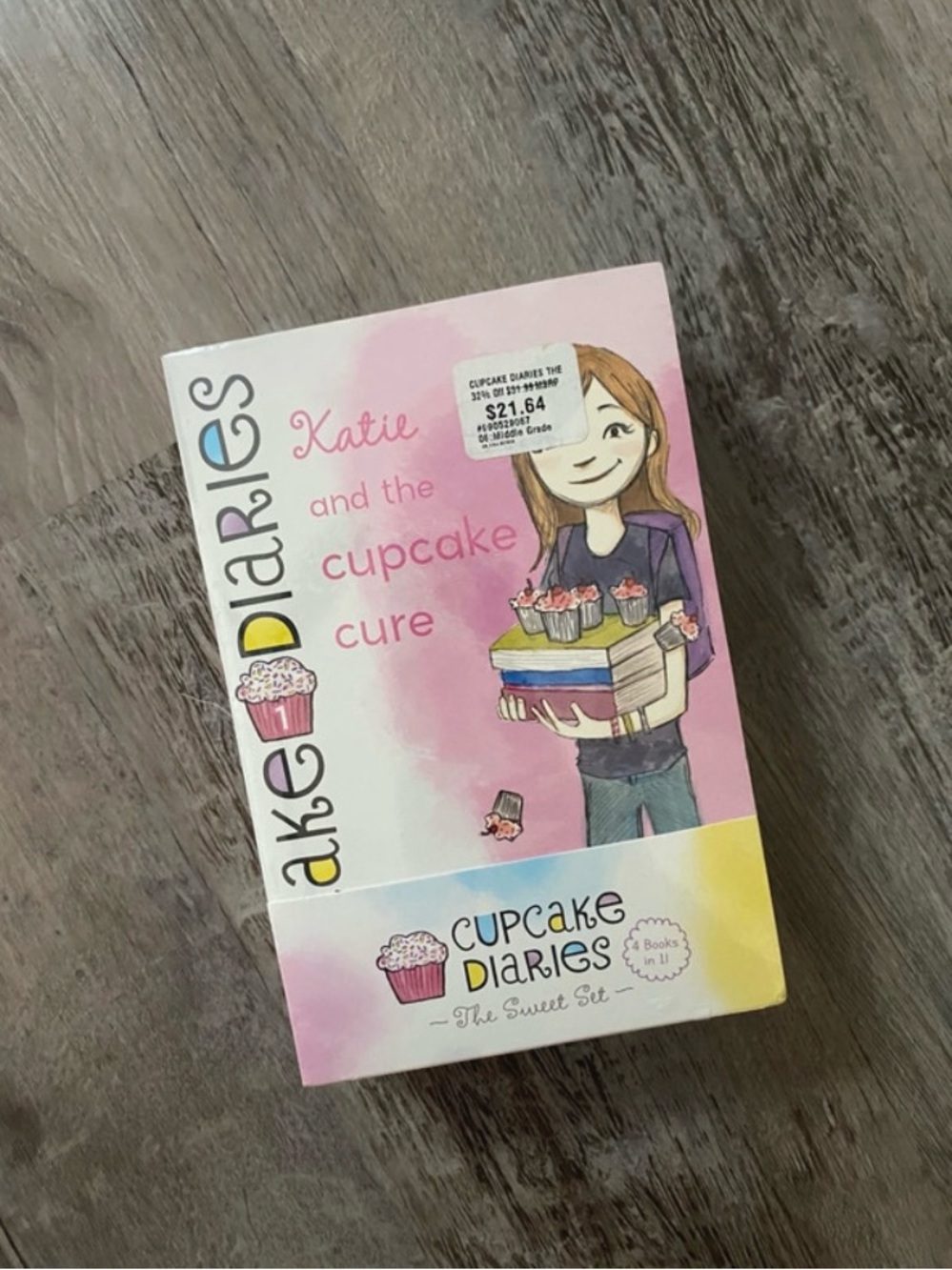 Cupcake Diaries 4 Book Set Sealed